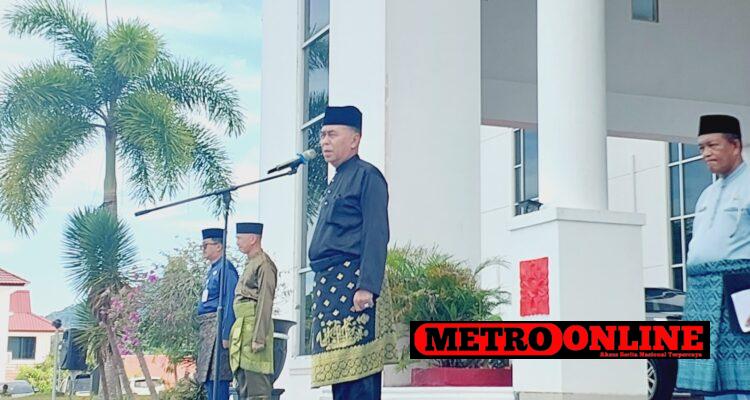 Pimpin Upacara Peringatan Hardiknas, Bupati Bacakan Amanat Mendikbudristek
