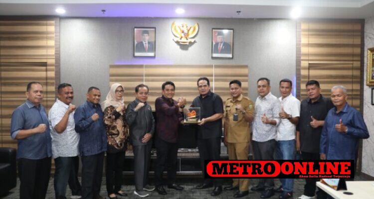 DPRD Tanah Datar Gali Pengalaman dari DPRD Batam, Awasi Pengendalian DPRD Tanah Datar Gali Pengalaman dari DPRD Batam, Awasi Pengendalian Harga