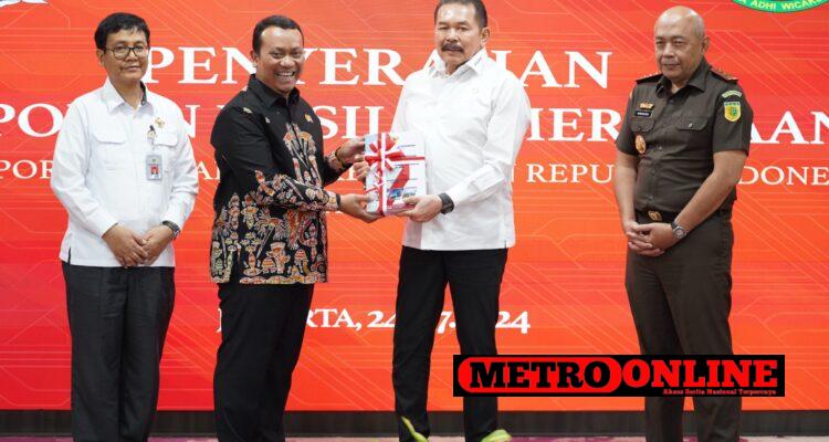 Raih Predikat WTP 8 Kali Berturut-Turut, Jaksa Agung Lanjutkan Komitmen Raih Predikat WTP 8 Kali Berturut-Turut, Jaksa Agung Lanjutkan Komitmen Kejaksaan Jadi Institusi Akuntabel di Mata Publik