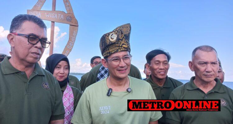 Di Desa Cemaga Sandiaga Uno, di Hadang Pesilat Kampung