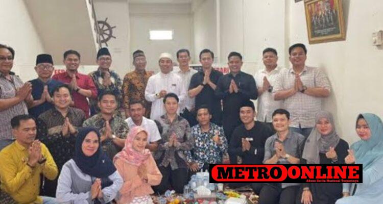 Puluhan Advokat KPPHMRI Berkumpul, Lakukan Doa Bersama Untuk Tsk AR Puluhan Advokat KPPHMRI Berkumpul, Lakukan Doa Bersama Untuk Tsk AR