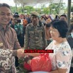 Penjabat Bupati Bangka Resmi Buka Pasar Murah Sembako untuk Masyarakat Penjabat Bupati Bangka Resmi Buka Pasar Murah Sembako untuk Masyarakat