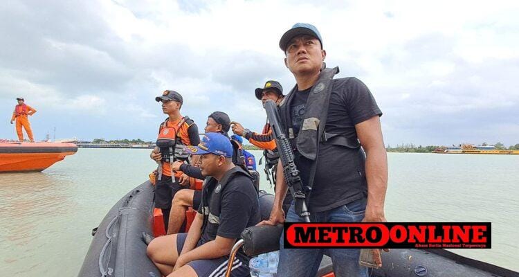 Bocah 7 Tahun Diterkam Buaya, Tim SAR Lakukan Pencarian Bocah 7 Tahun Diterkam Buaya, Tim SAR Lakukan Pencarian