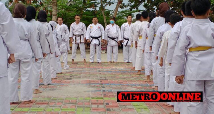 Ratusan Karateka Gokasi Babel Gelar Gashuku dan Ujian Kenaikan Tingkat Ratusan Karateka Gokasi Babel Gelar Gashuku dan Ujian Kenaikan Tingkat