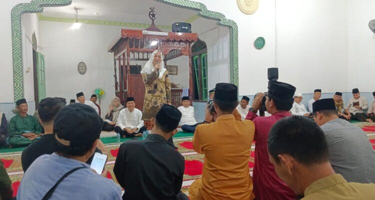 Safari Ramadhan di Bungsel, Bupati Cen Sui Lan Tampung Sejumlah Safari Ramadhan di Bungsel, Bupati Cen Sui Lan Tampung Sejumlah Usulan