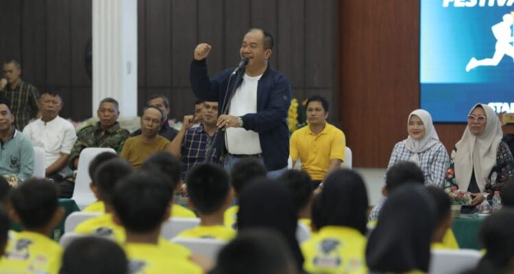 Bupati Asahan Lepas Keberangkatan 200 Pelajar Ikuti Fun Run Sumut Bupati Asahan Lepas Keberangkatan 200 Pelajar Ikuti Fun Run Sumut 2025