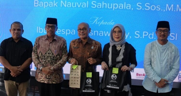 Pisah Sambut Kepala RRI Ranai Diwarnai Apresiasi dan Harapan Baru Pisah Sambut Kepala RRI Ranai Diwarnai Apresiasi dan Harapan Baru