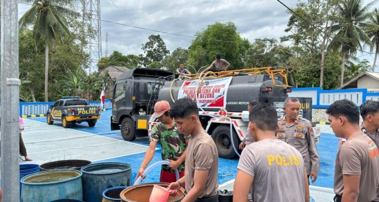 Setetes Harapan di Tengah Kemarau, Kepedulian Polres Natuna di Desa Setetes Harapan di Tengah Kemarau, Kepedulian Polres Natuna di Desa Binjai