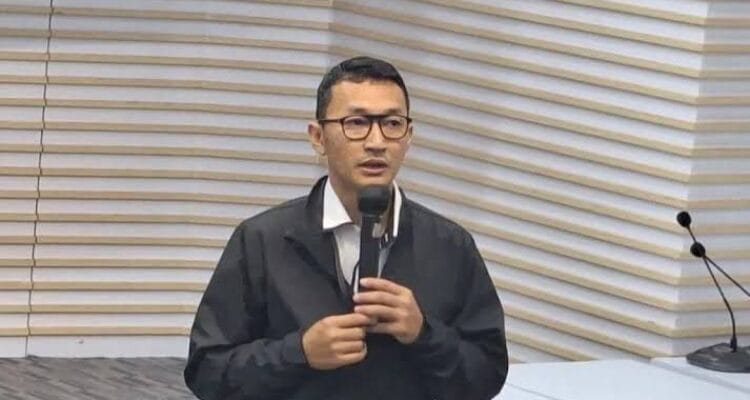 "KPK Sorot Tambang Ilegal di Natuna: Proyek Pemerintah Terancam Skandal "KPK Sorot Tambang Ilegal di Natuna: Proyek Pemerintah Terancam Skandal Material"