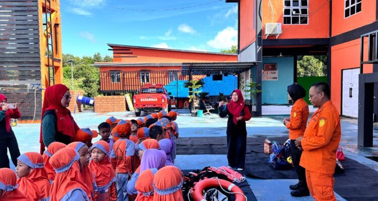 Tanamkan Jiwa SAR Sejak Dini, PAUD Islam Terpadu Padang Kemangi Kunjungi Kantor SAR Natuna