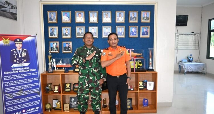 Jalin Silaturahmi, Lanud RSA dan Basarnas Natuna Tingkatkan Kerja Sama Jalin Silaturahmi, Lanud RSA dan Basarnas Natuna Tingkatkan Kerja Sama