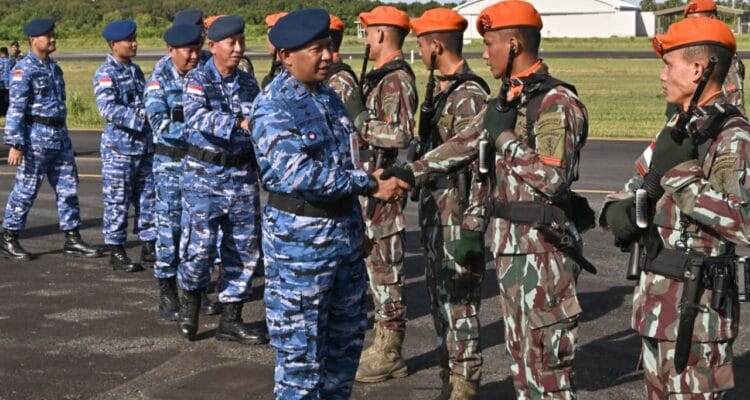 HUT ke-78 Korpasgat, Danlanud RSA Natuna Beri Apresiasi Prajurit Denhanud HUT ke-78 Korpasgat, Danlanud RSA Natuna Beri Apresiasi Prajurit Denhanud 477