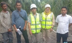 Pastikan Kepemilikan Akurat Sesuai Patok Terpasang, Panitia A Kantah Batu Pastikan Kepemilikan Akurat Sesuai Patok Terpasang, Panitia A Kantah Batu Bara Lakukan Pengecekan Pemeriksaan Tanah