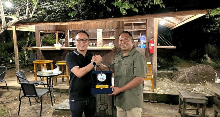 Danlanud RSA Perkenalkan Destinasi Wisata Unggulan Natuna kepada BPK RI Danlanud RSA Perkenalkan Destinasi Wisata Unggulan Natuna kepada BPK RI